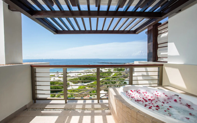 Secrets Playa Mujeres Golf & Spa Resort - Adults Only - All Inclusive