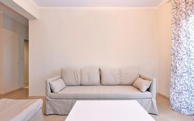 Fotinia Beach House Ground Floor by Rentalspro