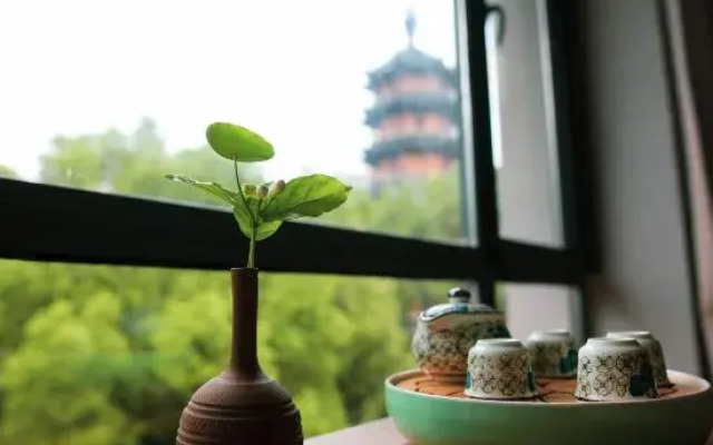 Wenbi Hotel