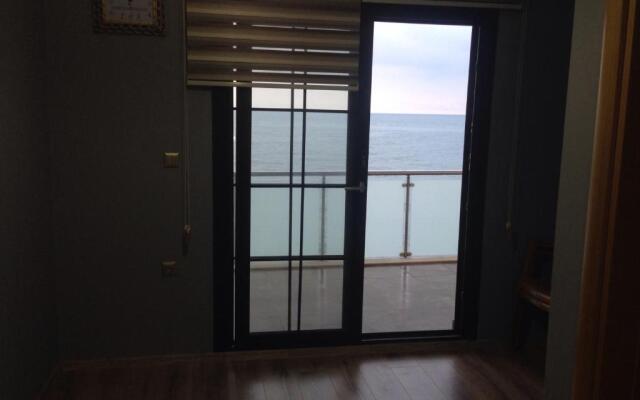 Seyran Seaside Apartments - 1-dublex