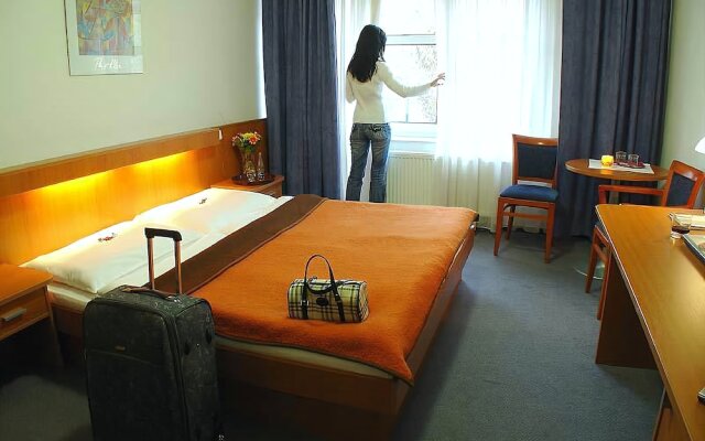 Hotel Inos