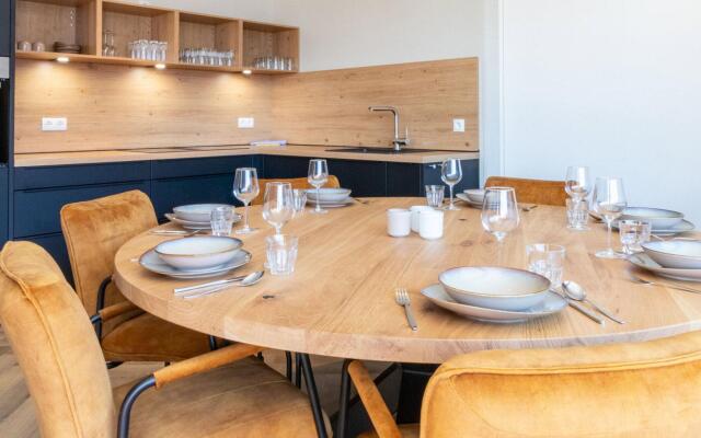 Luxury apartment with sauna, Zamang lift at 600 m.