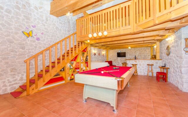 House Srecko
