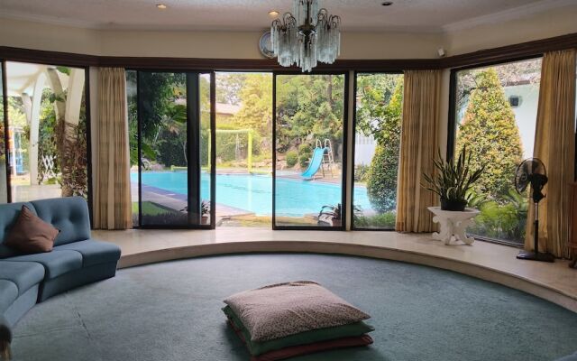 The Garden Family Guest House powered by Cocotel.