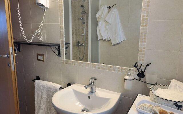 la corte degli ulivi