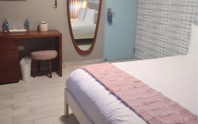 Oceana Hostal Playero