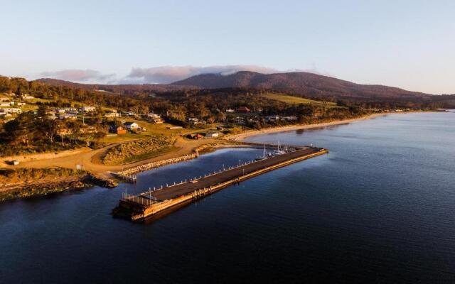 Manfield Seaside Bruny Island