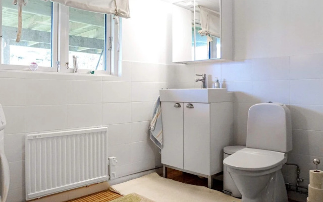 4 Person Holiday Home in Bovallstrand