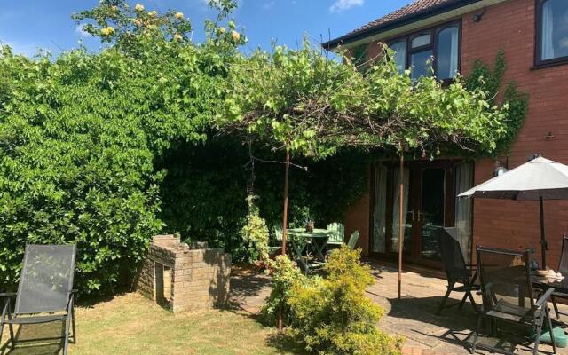 The Cedars House B&B