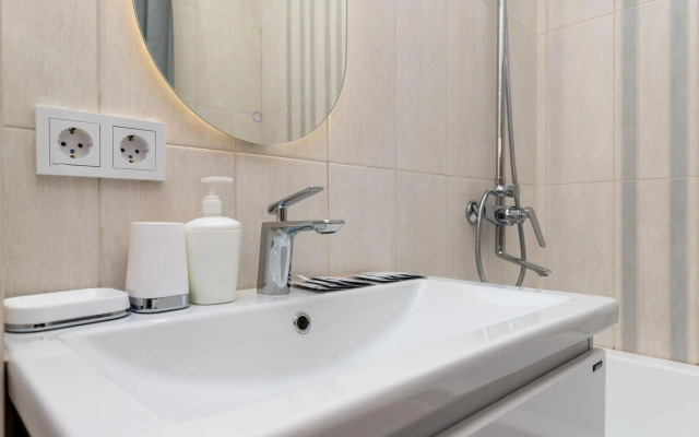 More apartamentov na ulitse Akatsiy