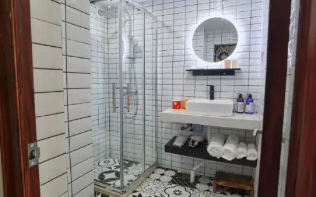 Aixi·Xiaozhu Serviced Apartment (Haikou Wanda Plaza)