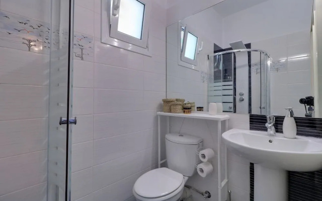 Carpe Diem Apartments By Athens Airport