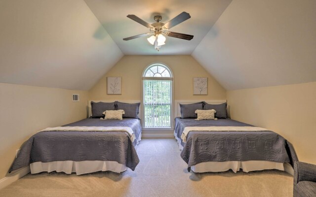 Waterfront Eatonton Escape w/ Private Hot Tub!