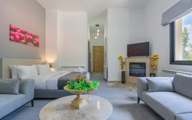 Pearl of Faqra Studios & Apartments