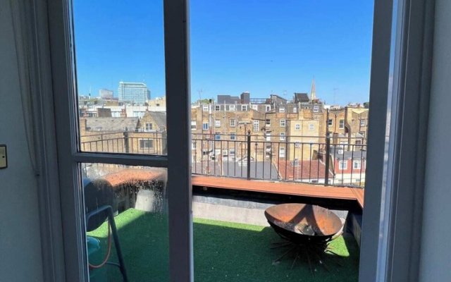 Gorgeous 3BD Flat - 4 Minute Walk to Hyde Park
