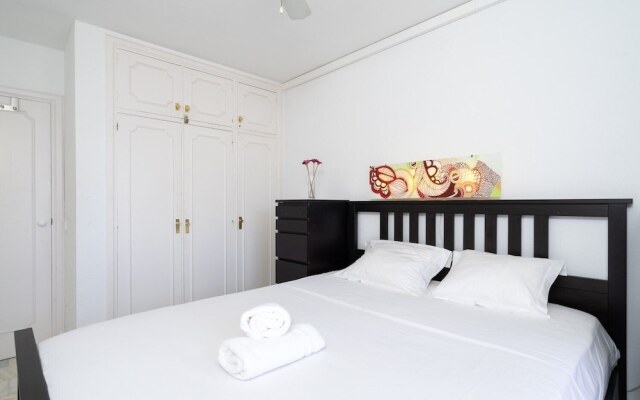 Charming Apartment Near Beach and Golf Ref 115