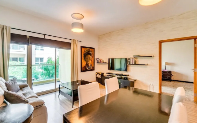 1 Bedroom Apartment Greens