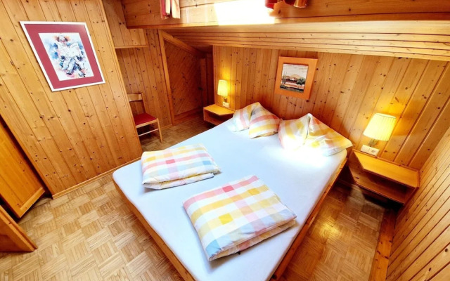 Apartment Near the Gondelbahn With Shared Pool