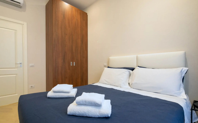 Luxury Blue Duomo by Mmega