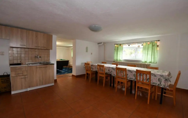 Turistická ubytovňa Pod Kráľovou hoľou