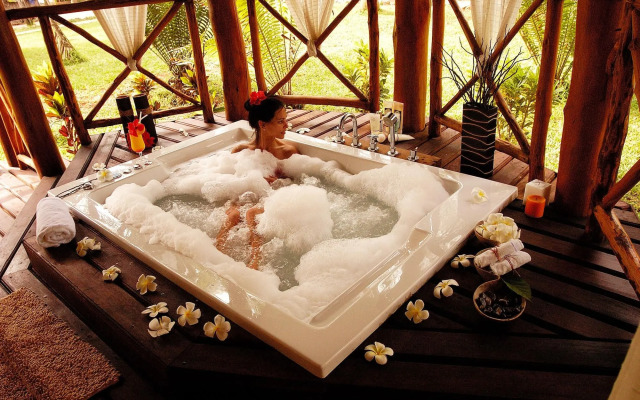 Sultan Sands Island Resort