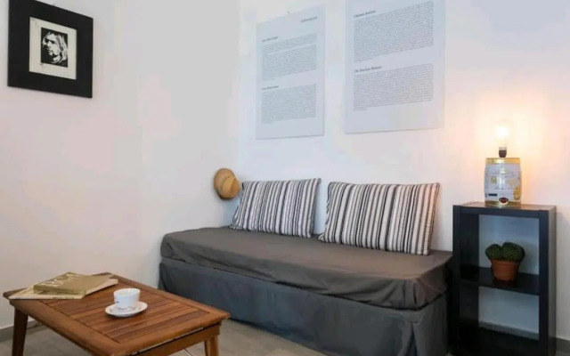Villa's apartment on the beach, swimming pool A/C