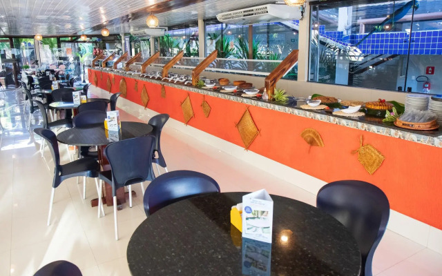 Croa Mares Hotel