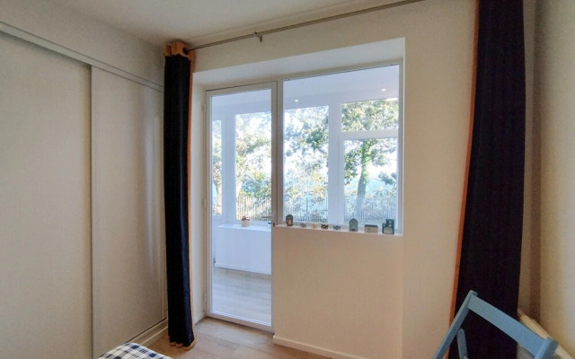 Superb Villa With sea View Near the Beach