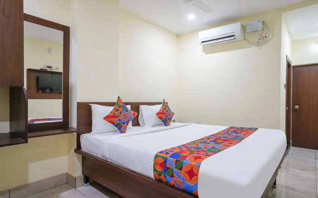 Fabhotel Gvr Grand