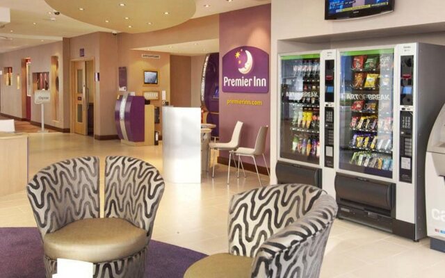Premier Inn Cardiff City Centre