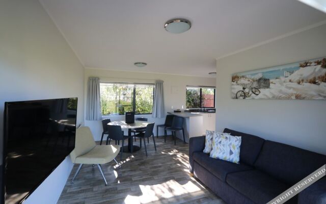 Tasman Holiday Parks – Beachaven