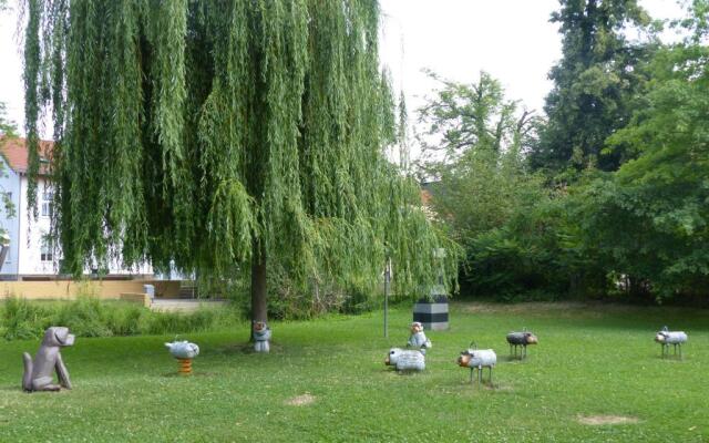 Hotel Vierseithof Luckenwalde