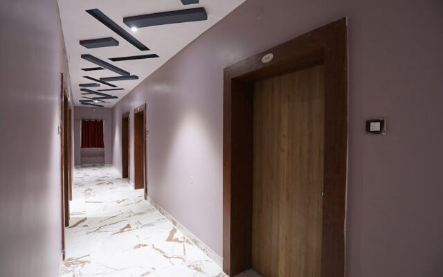 Nirmalya Plaza By OYO Rooms