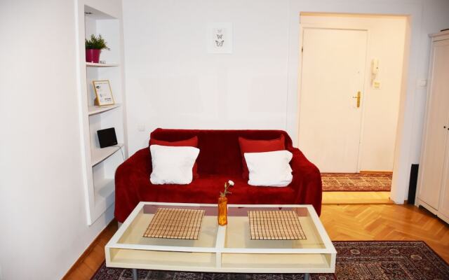 West Apartments Mazowiecka 7