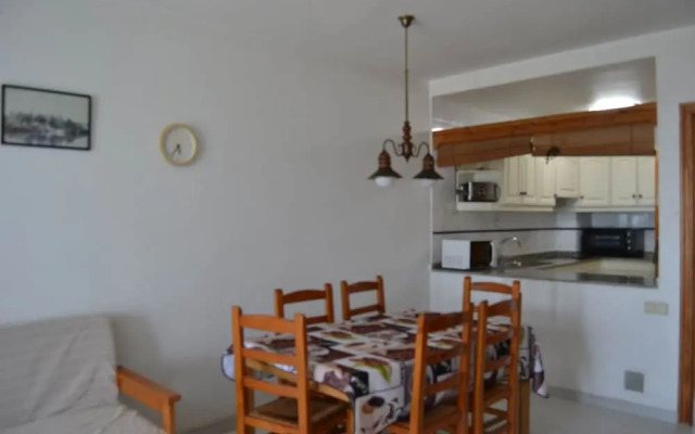 First Line Apartment With Wifi