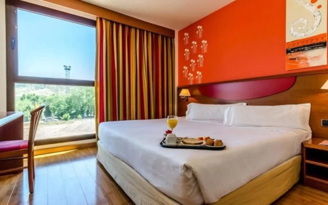 Hotel Alcala Plaza - Image 7