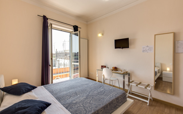 Bon Ton Design Rooms by DOT Suites