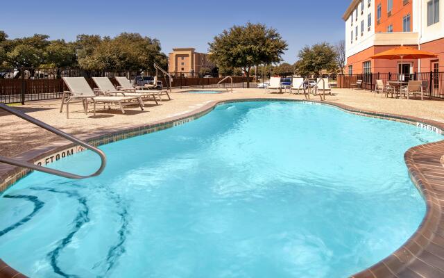 Holiday Inn Express Hotel & Suites Uvalde, an IHG Hotel