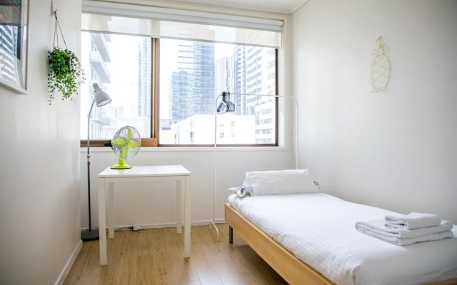 Cozy 3 Bedroom Apartment In The Heart Of Melbourne Cbd