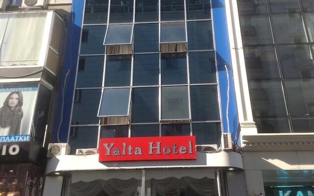 Yalta Hotel