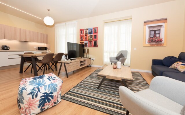 Continental Suit Sky