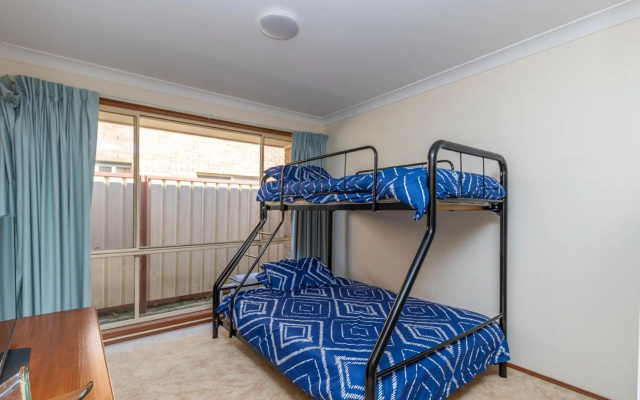 Fisherman's Delight Waterfront – Guest Rooms – Sussex Inlet