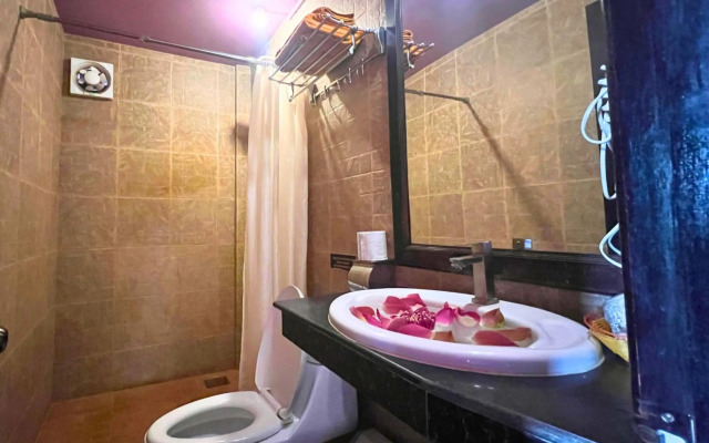 Golden Butterfly Villa