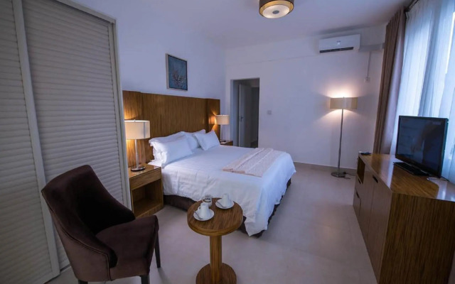 Palms Hotel