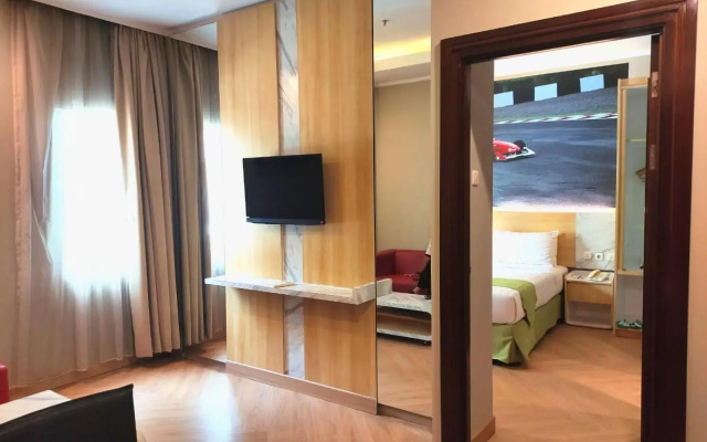 Lorin Sentul Hotel