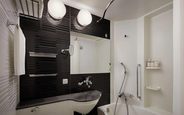 Four Points Flex by Sheraton Osaka Umeda