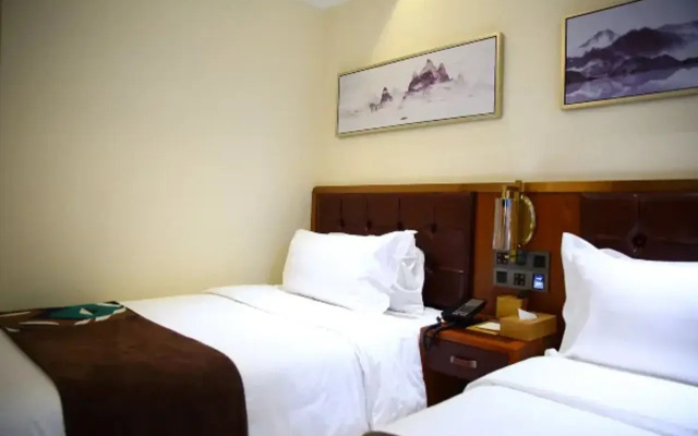 CHEERMAY HOTELS (Beijing Tiananmen Square store)