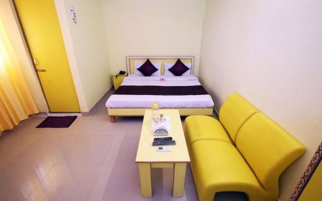 OYO 9038 Hotel Comfort