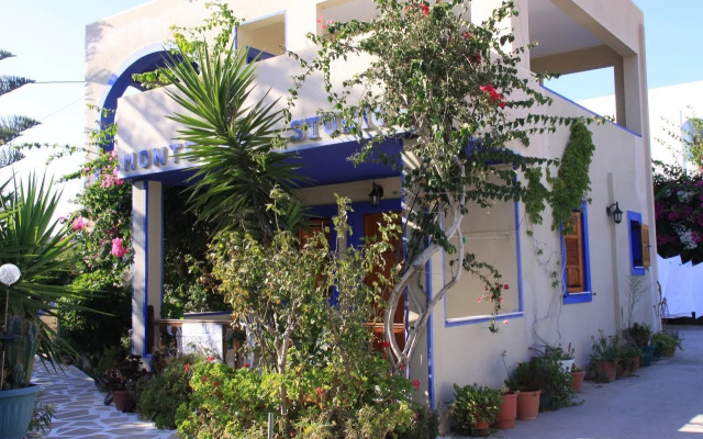 Montemar Studios & Apartments