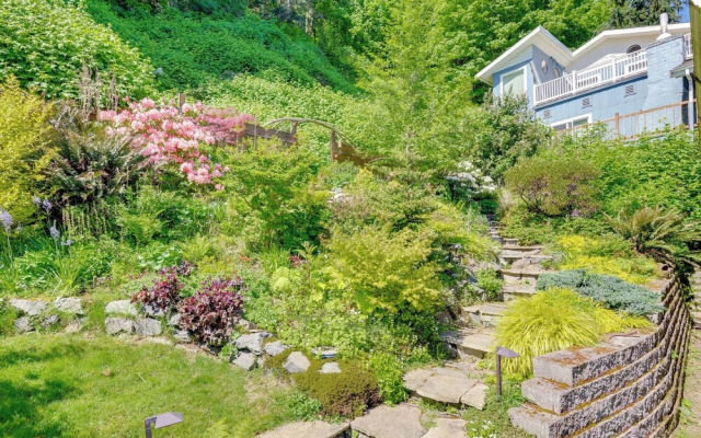 Waterfront Gem w/ 2 Patios on Camano Island